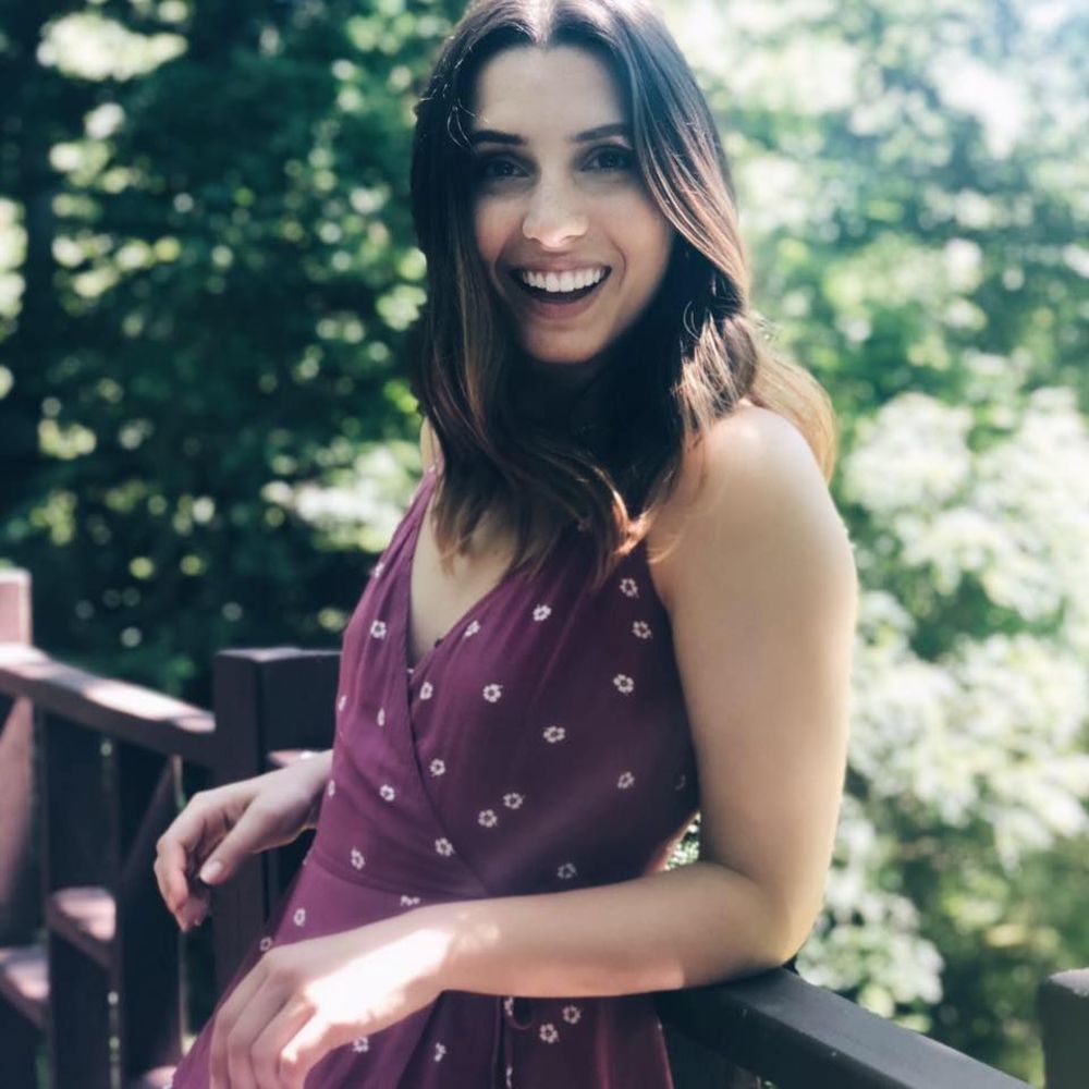 Meet your Posher, Danielle
